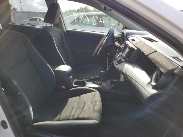 Photo 5 from auction – 2016 TOYOTA RAV4 LE with VIN JTMBFREV3GJ067275