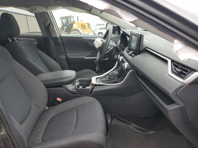 Photo 5 from auction – 2019 TOYOTA RAV4 LE with VIN 2T3H1RFVXKC029982