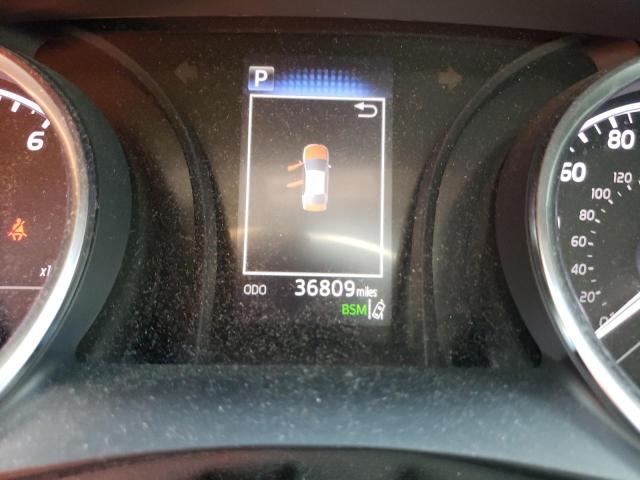 Photo 8 from auction – 2018 TOYOTA CAMRY with VIN 4T1B11HK5JU042199