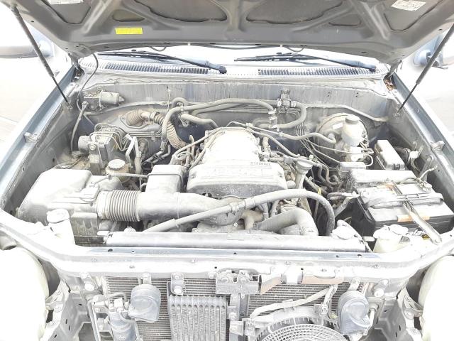 Photo 7 from auction – 2004 TOYOTA SEQUOIA LI with VIN 5TDZT38A14S209697