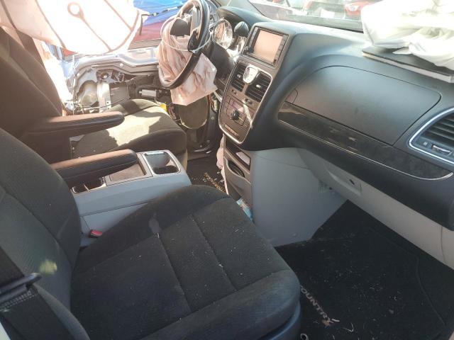 Photo 5 from auction – 2012 CHRYSLER TOWN & COU with VIN 2C4RC1BG7CR134044