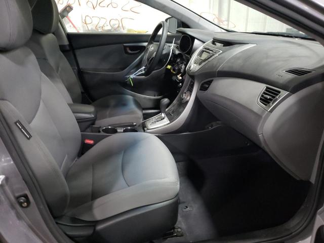 Photo 5 from auction – 2011 HYUNDAI ELANTRA GL with VIN KMHDH4AE8BU106053