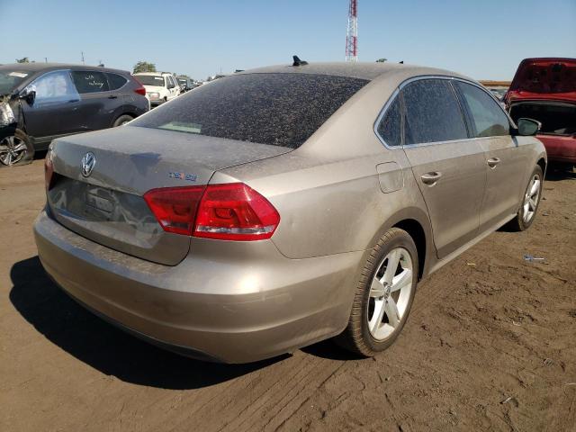 Photo 4 from auction – 2015 VOLKSWAGEN PASSAT SE with VIN 1VWBT7A33FC009507
