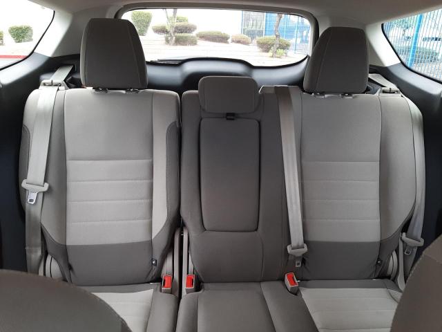 Photo 6 from auction – 2016 FORD ESCAPE SE with VIN 1FMCU0GX5GUA76705