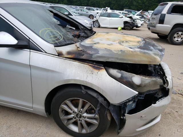 Photo 9 from auction – 2016 HYUNDAI SONATA SE with VIN 5NPE24AF3GH349211