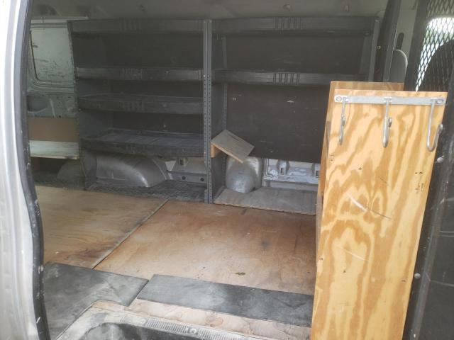 Photo 6 from auction – 2005 FORD ECONOLINE with VIN 1FTNE24W05HA22686