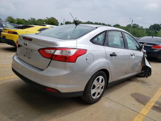 Photo 4 from auction – 2014 FORD FOCUS S with VIN 1FADP3E25EL340149