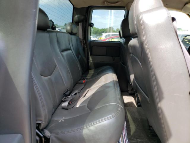 Photo 6 from auction – 2005 CHEVROLET SILVERADO with VIN 1GCEK19B15E270777