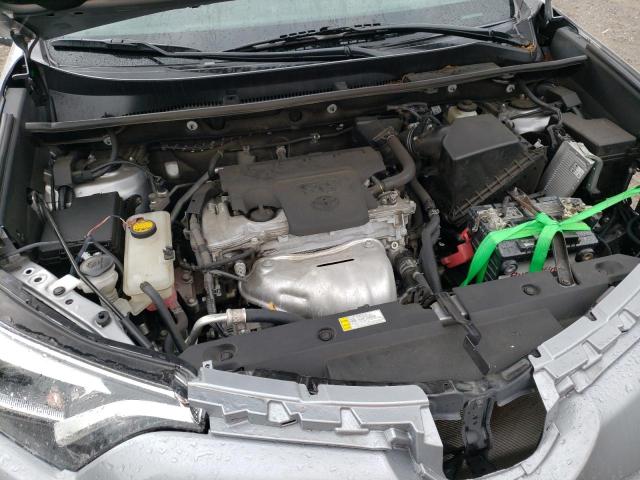 Photo 7 from auction – 2017 TOYOTA RAV4 LE with VIN 2T3ZFREV0HW396565