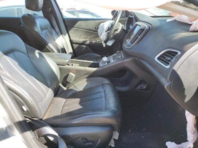 Photo 5 from auction – 2017 CHRYSLER 200 LIMITE with VIN 1C3CCCAB1HN505425