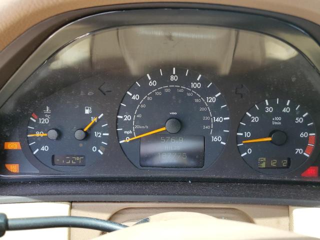 Photo 8 from auction – 2001 MERCEDES-BENZ E 320 with VIN WDBJF65J21B295632