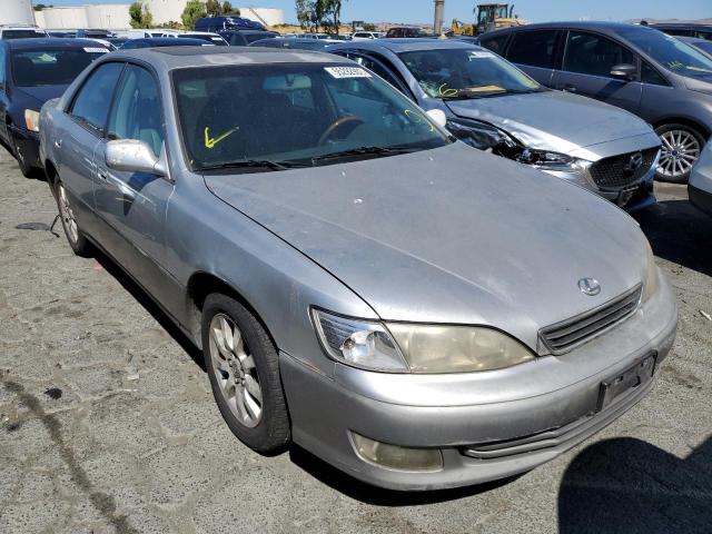 LEXUS ES 300 2001 with VIN JT8BF28G110332145 - Photo from auction