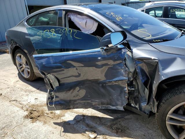 Photo 9 from auction – 2014 TESLA MODEL S with VIN 5YJSA1H16EFP65232
