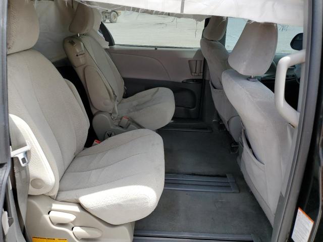 Photo 6 from auction – 2015 TOYOTA SIENNA LE with VIN 5TDKK3DC2FS558284