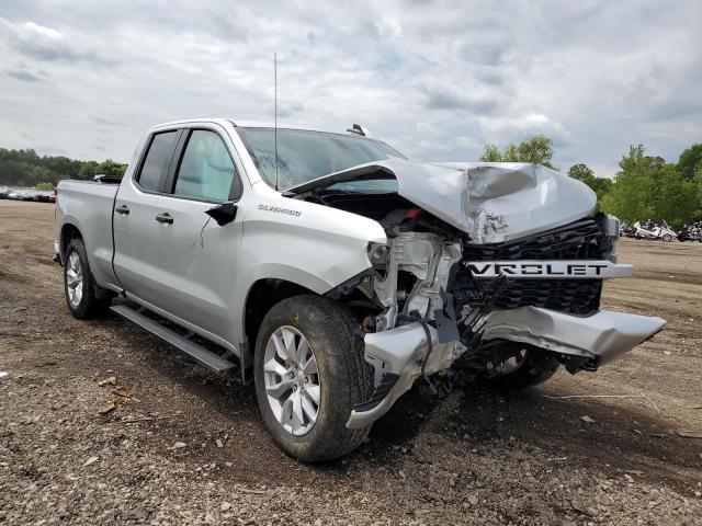 CHEVROLET SILVERADO 2019 with VIN 1GCRYBEHXKZ347277 - Photo from auction