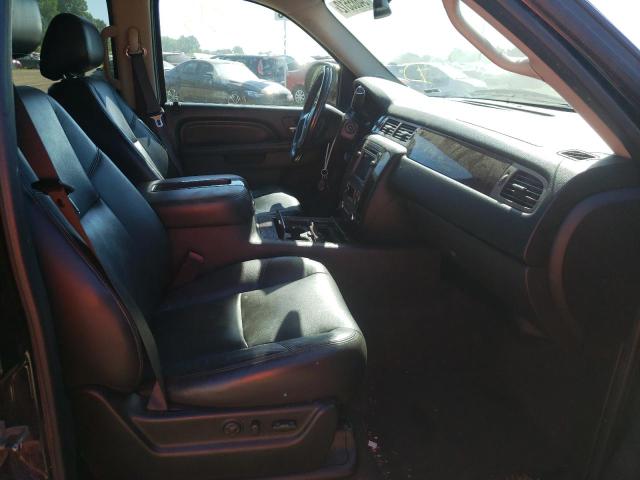 Photo 5 from auction – 2011 GMC YUKON DENA with VIN 1GKS2EEF6BR107683