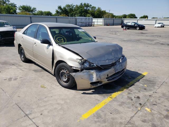 TOYOTA CAMRY LE 2004 with VIN JTDBE32K940270747 - Photo from auction