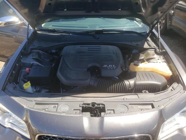 Photo 7 from auction – 2018 CHRYSLER 300 LIMITE with VIN 2C3CCAEG7JH263796