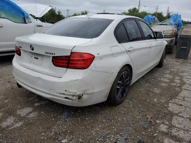 Photo 4 from auction – 2014 BMW 328 XI with VIN WBA3B3G50ENR84915