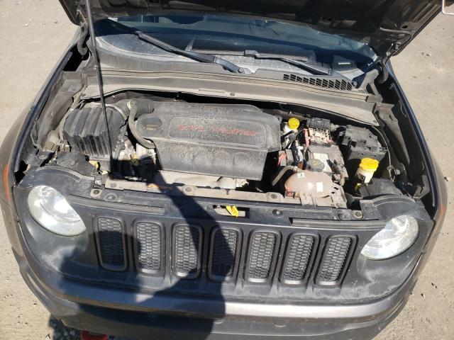 Photo 7 from auction – 2017 JEEP RENEGADE T with VIN ZACCJBCB7HPF27333