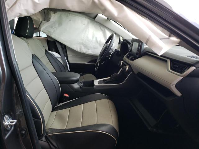 Photo 5 from auction – 2022 TOYOTA RAV4 XLE with VIN 4T3RWRFVXNU051201