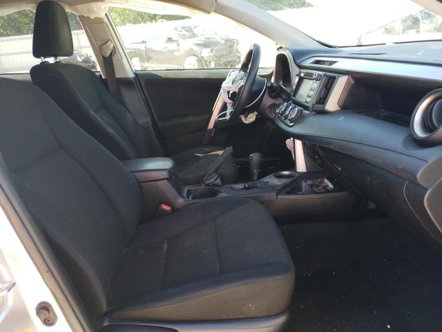 Photo 5 from auction – 2015 TOYOTA RAV4 LE with VIN JTMBFREV3FD096059