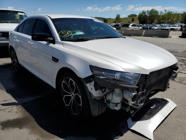 FORD TAURUS SHO 2015 with VIN 1FAHP2KT2FG202653 - Photo from auction