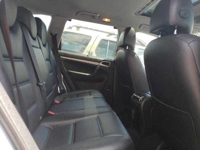 Photo 6 from auction – 2004 PORSCHE CAYENNE with VIN WP1AA29P84LA21176