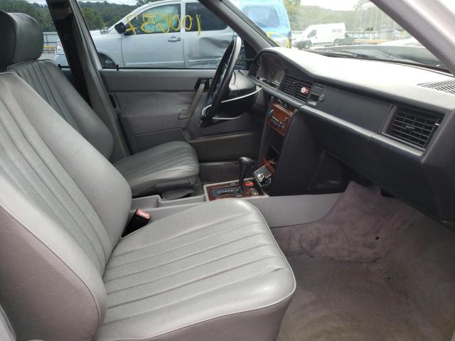 Photo 5 from auction – 1993 MERCEDES-BENZ 190 E 2.6 with VIN WDBDA29D9PG027245