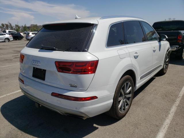 Photo 4 from auction – 2017 AUDI Q7 PREMIUM with VIN WA1LAAF74HD015555