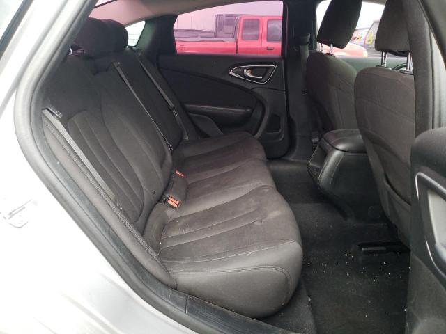 Photo 6 from auction – 2015 CHRYSLER 200 LIMITE with VIN 1C3CCCAB9FN570035