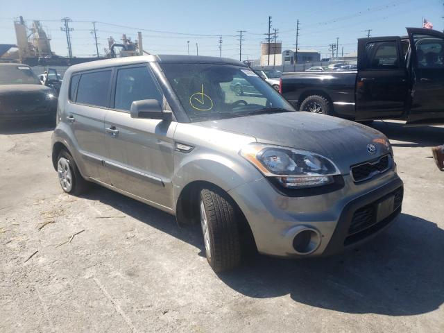 KIA SOUL 2013 with VIN KNDJT2A53D7528856 - Photo from auction