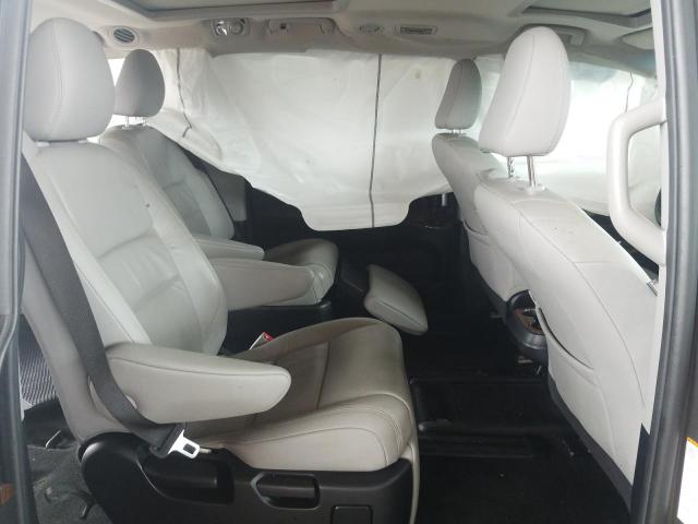 Photo 6 from auction – 2017 TOYOTA SIENNA XLE with VIN 5TDYZ3DC6HS848519