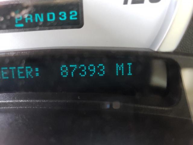 Photo 8 from auction – 2004 HUMMER H2 with VIN 5GRGN23U34H101369