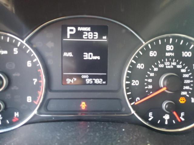 Photo 8 from auction – 2017 KIA FORTE LX with VIN 3KPFK4A78HE023407