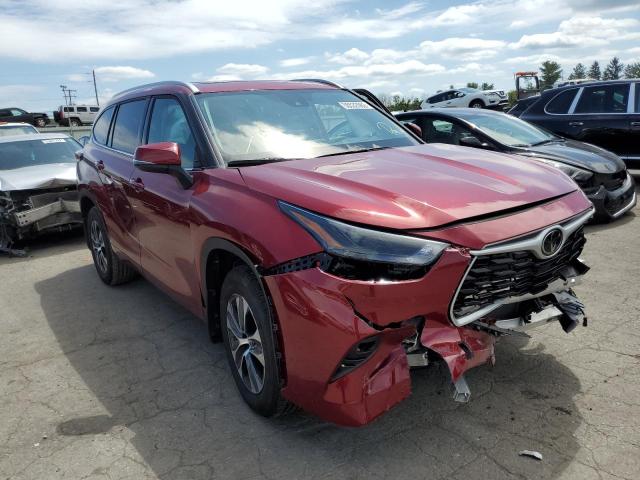 TOYOTA HIGHLANDER 2022 with VIN 5TDHZRBH5NS566451 - Photo from auction