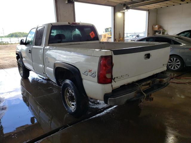 Photo 3 from auction – 2003 CHEVROLET SILVERADO with VIN 1GCHK29U23E172181