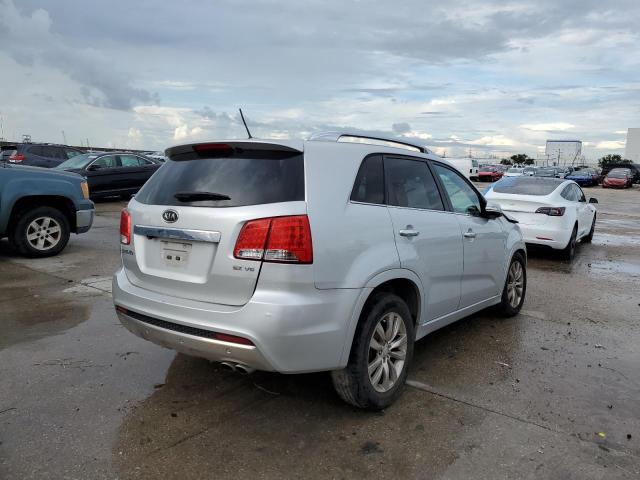 Photo 4 from auction – 2011 KIA SORENTO SX with VIN 5XYKW4A28BG107440