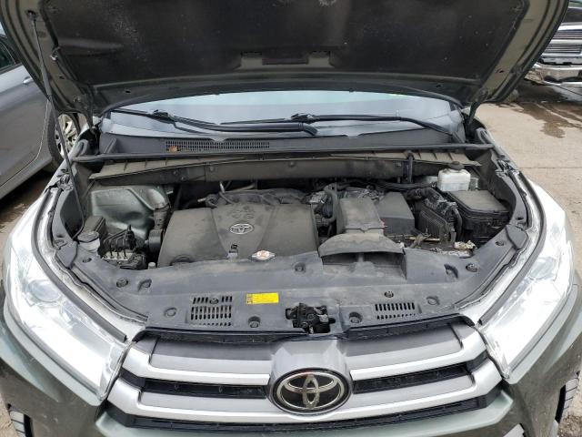 Photo 7 from auction – 2019 TOYOTA HIGHLANDER with VIN 5TDBZRFH7KS996929