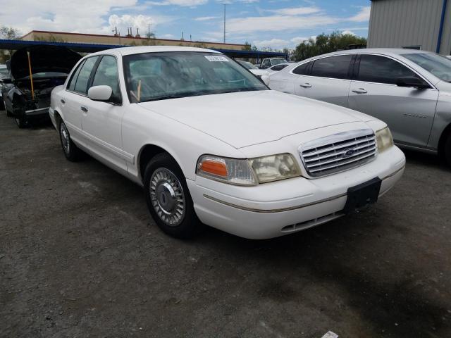 FORD CROWN VICT 2001 with VIN 2FAFP73W71X102208 - Photo from auction