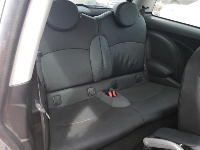 Photo 6 from auction – 2010 MINI COOPER with VIN WMWMF3C55ATZ65460