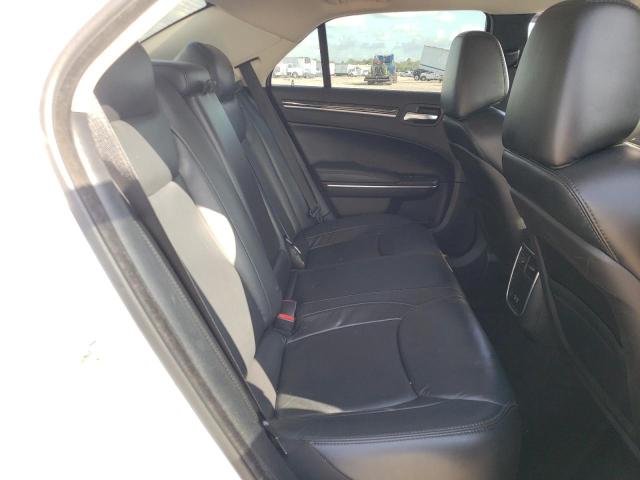 Photo 6 from auction – 2016 CHRYSLER 300 LIMITE with VIN 2C3CCAAG8GH135484