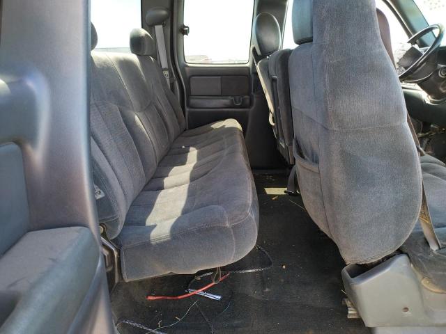Photo 6 from auction – 2000 CHEVROLET SILVERADO with VIN 2GCEK19T5Y1280243