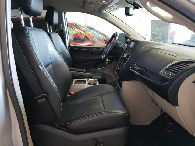Photo 5 from auction – 2012 CHRYSLER TOWN & COU with VIN 2C4RC1BG7CR255057