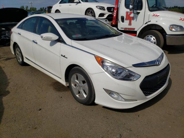 HYUNDAI SONATA HYB 2012 with VIN KMHEC4A41CA044220 - Photo from auction