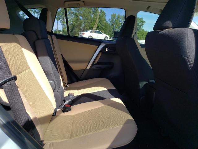 Photo 6 from auction – 2017 TOYOTA RAV4 XLE with VIN JTMWFREV3HJ114727