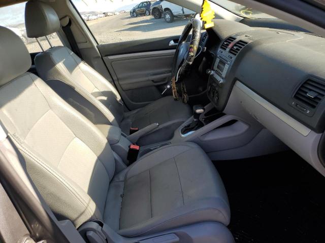 Photo 5 from auction – 2007 VOLKSWAGEN JETTA WOLF with VIN 3VWEG71K87M123012