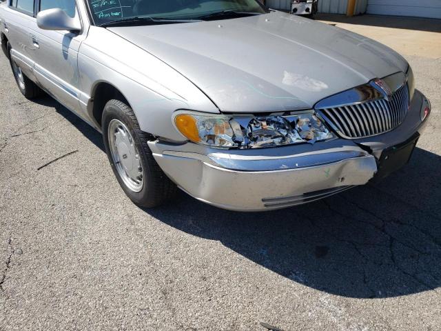 Photo 9 from auction – 2002 LINCOLN CONTINENTA with VIN 1LNHM97VX2Y683287
