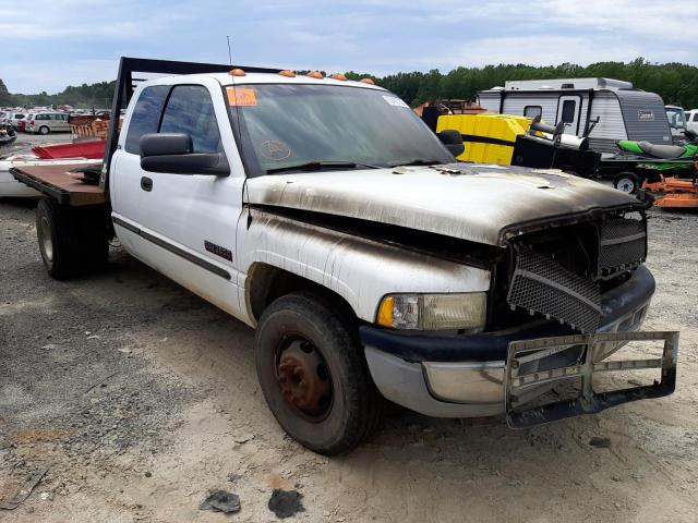 DODGE RAM 3500 2000 with VIN 1B7MC3365YJ173867 - Photo from auction