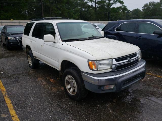 TOYOTA 4RUNNER SR 2002 with VIN JT3GN86R820249724 - Photo from auction
